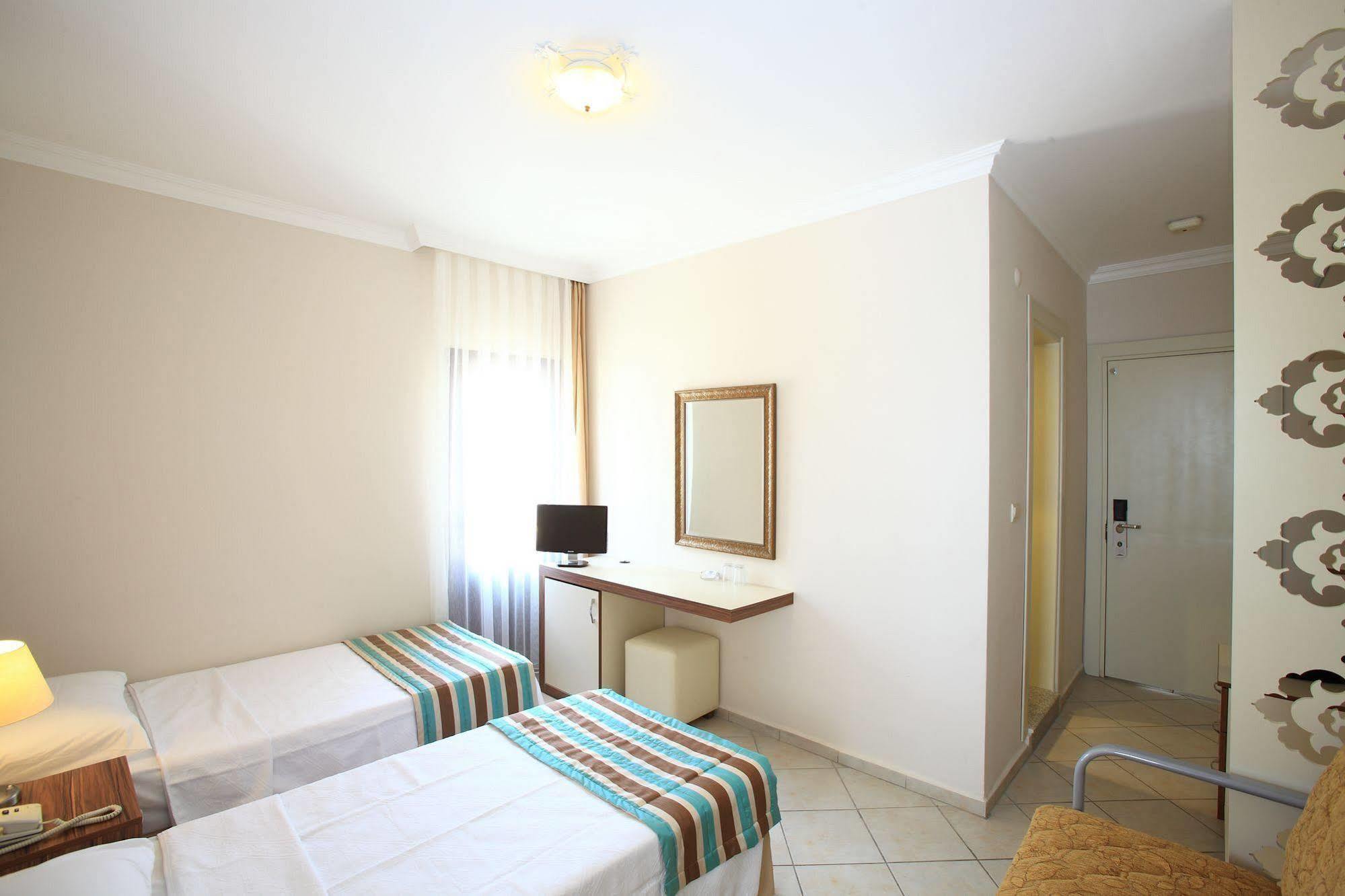 Paloma Hotel Bodrum Exterior photo